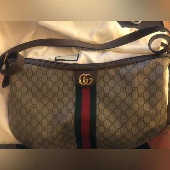 Gucci Hobo (Large) in Very Good Condition. - Picture 6 of 8